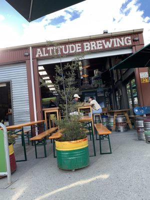 Altitude Brewing by null