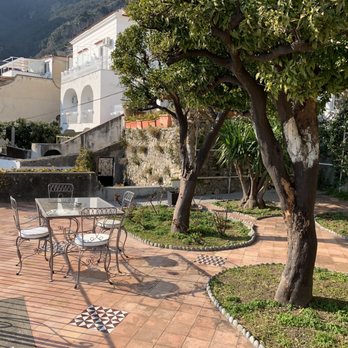 Villa Magia - Garden terrace attached to our room - Hotels Near Me - Positano, SA