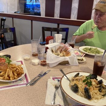 Buccaneer Diner - Diners Near Me - East Elmhurst, New York