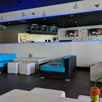 TeaLite Drinks & Snow - Interior (dirty white furniture) - Bubble Tea Near Me - Morgan Hill, California