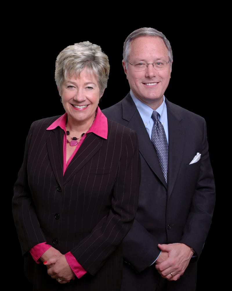 MIKE & LINDSAY STRAND EDINA REALTY Updated August 2024 14525 Hwy 7, Minnesota