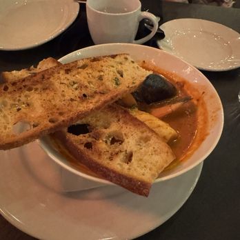 Townhouse - Fisherman's Cioppino - New American Near Me - Emeryville, California