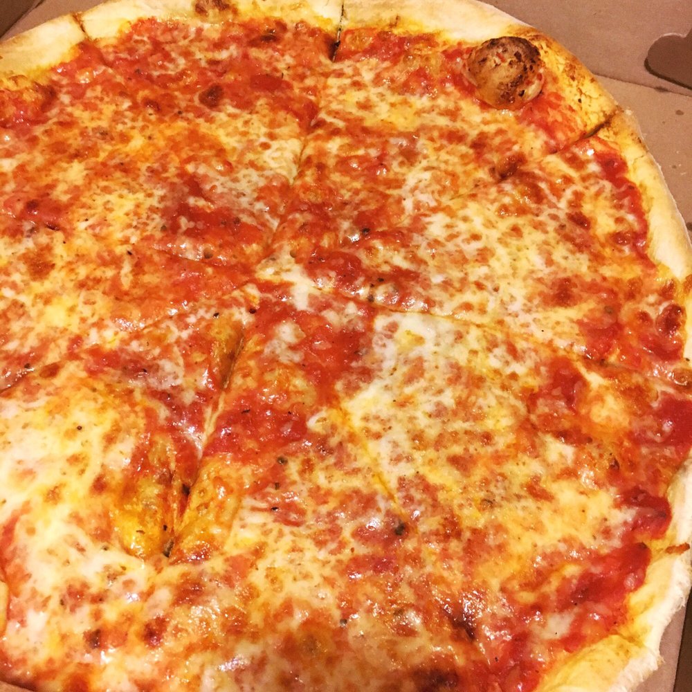 Knapp Pizza III - Plain round medium pie...so yummy! - Pizza Near Me - Brooklyn, New York Knapp Pizza III - Plain round medium pie...so yummy! - Pizza Near Me - Brooklyn, New York