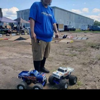 Redline Hobbies - Elis Rc's Truck Weekend.. - Hobby Shops Near Me - Bronx, New York