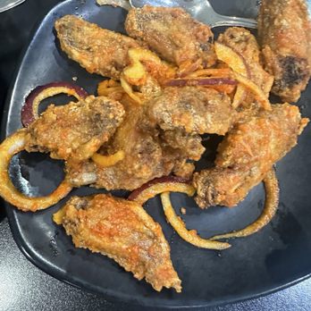 Home Eat - 33 Salted Egg Yolk Fried Chicken Wings 大漠金沙鸡翅 - Seafood Near Me - Cupertino, California Home Eat - 33 Salted Egg Yolk Fried Chicken Wings 大漠金沙鸡翅 - Seafood Near Me - Cupertino, California