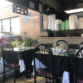 Bree Thai Restaurant - Thai Near Me - Chicago, Illinois