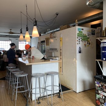 Cøllect - Bar - Beer Bar Near Me - Detroit, Michigan