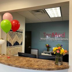 TenMed Wound Care and Hyperbaric Medicine - Check In Desk