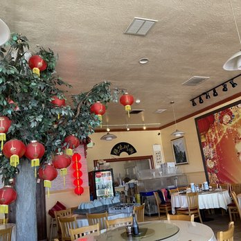 Earl Spicy - Interior - Szechuan Near Me - Millbrae, California Earl Spicy - Interior - Szechuan Near Me - Millbrae, California