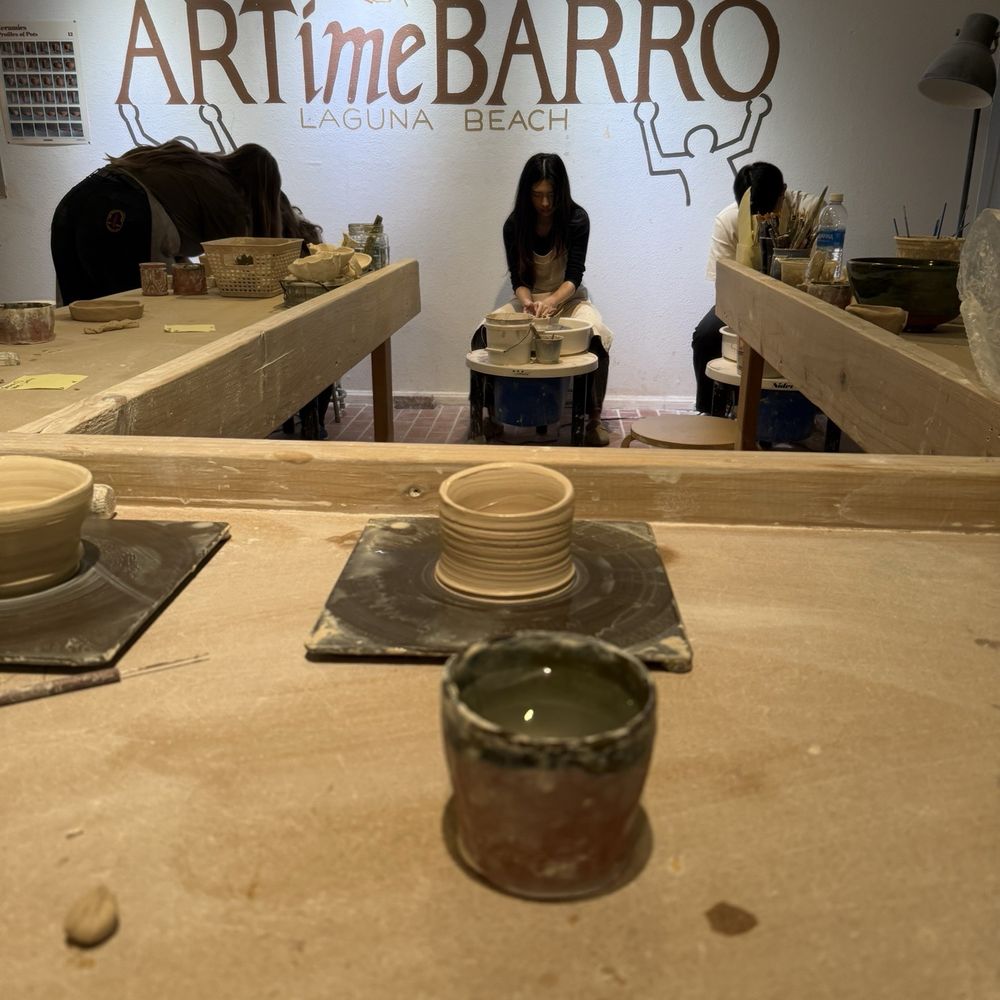 ARTime BARRO - My daughter, Melissa and I, along with my two pieces. Can't wait to go back and paint them. - Art Classes Near Me - Laguna Beach, California