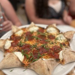 Mister O1 Extraordinary Pizza - Wynwood
