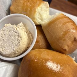 Texas Roadhouse - Yummy fresh hot yeast rolls