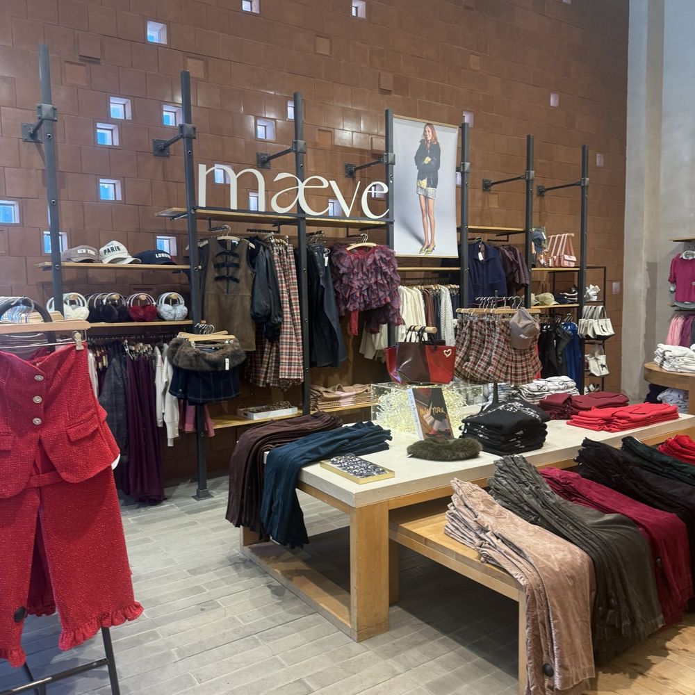 Anthropologie - Accessories Near Me - Austin, Texas Anthropologie - Accessories Near Me - Austin, Texas