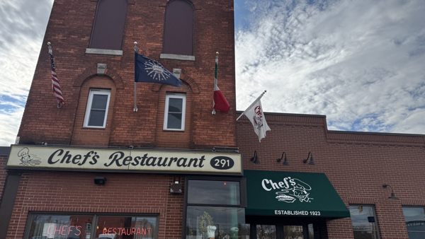 Chef's Restaurant by null