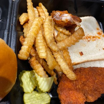 Dave's Hot Chicken - Fries portion is very small - Chicken Shop Near Me - Menifee, California Dave's Hot Chicken - Fries portion is very small - Chicken Shop Near Me - Menifee, California