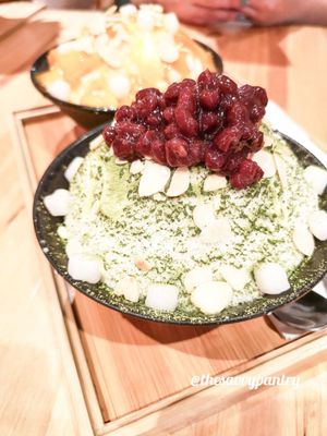 Zoe Dessert & Presotea St-Mathieu by null