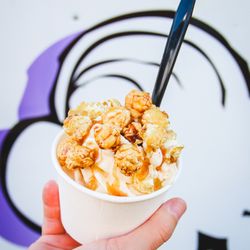 Aloha Kettlecorn - Salted Caramel Soft Serve Ice Cream - SO GOOD!