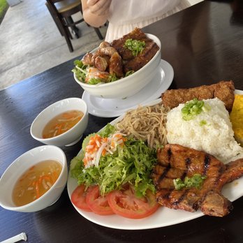 PT Eatery - Vietnamese Near Me - San Diego, California