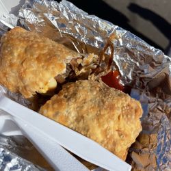 The Gouda Boys Burn One - Biggie egg roll