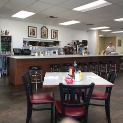 Toni's Cafe