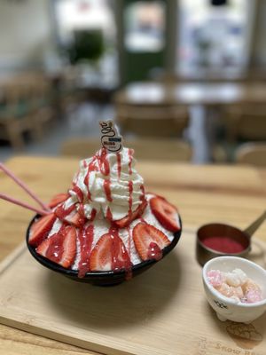 Snow Bliss Cafe by null