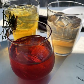 Owamni - Sumac and Backcountry teas, and a Ziiwiskaagamin Sour - New American Near Me - Minneapolis, Minnesota
