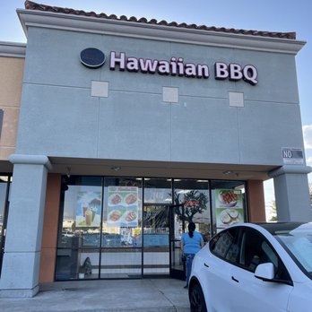 Laki Hawaiian BBQ - the front of the restaurant - Hawaiian Near Me - Covina, California