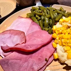 Lonestar Bar & Grill - Christmas Day 2024 ... that is Ham & Turkey. My fault, but I came late that day, and they were out of Stuffing and gravy.