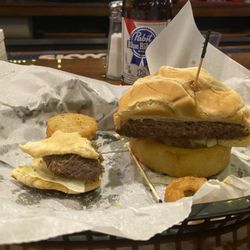 Smitty's Bar & Grill - Best burgerrrr!!!!!