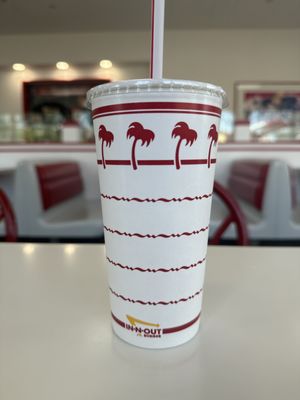 In-N-Out Burger by null