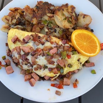 Good Day Cafe - Denver omelette with country potatoes. - Breakfast & Brunch Near Me - Vallejo, California Good Day Cafe - Denver omelette with country potatoes. - Breakfast & Brunch Near Me - Vallejo, California
