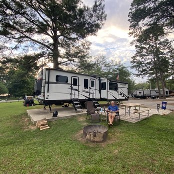 Treasure Isle RV Park - Our trailer set up! - RV Parks Near Me - Hot Springs, Arkansas
