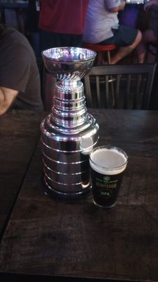 Kelly’s Pub by null