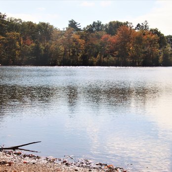 Hempstead Lake State Park - Glistening pond - Parks Near Me Hempstead Lake State Park - Glistening pond - Parks Near Me