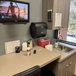 Colorado Allergy & Asthma Centers - Littleton - Examination work station