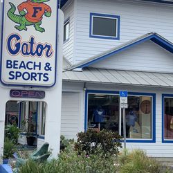 Gator Beach and Sports - Cute Gator shop in Daytona Beach