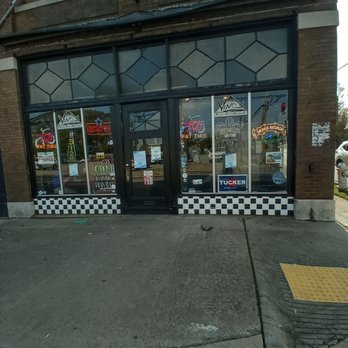 Vino's - This is Vino's Storefront. - Pizza Near Me - Little Rock, Arkansas Vino's - This is Vino's Storefront. - Pizza Near Me - Little Rock, Arkansas