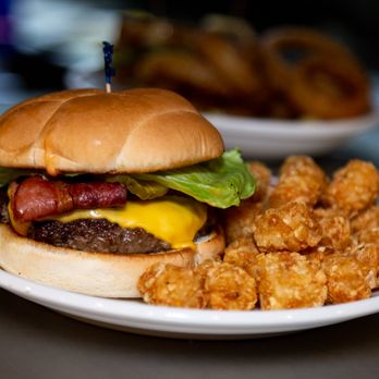 Evergreen Lanes and Restaurant - Bowling Near Me - Everett, Washington