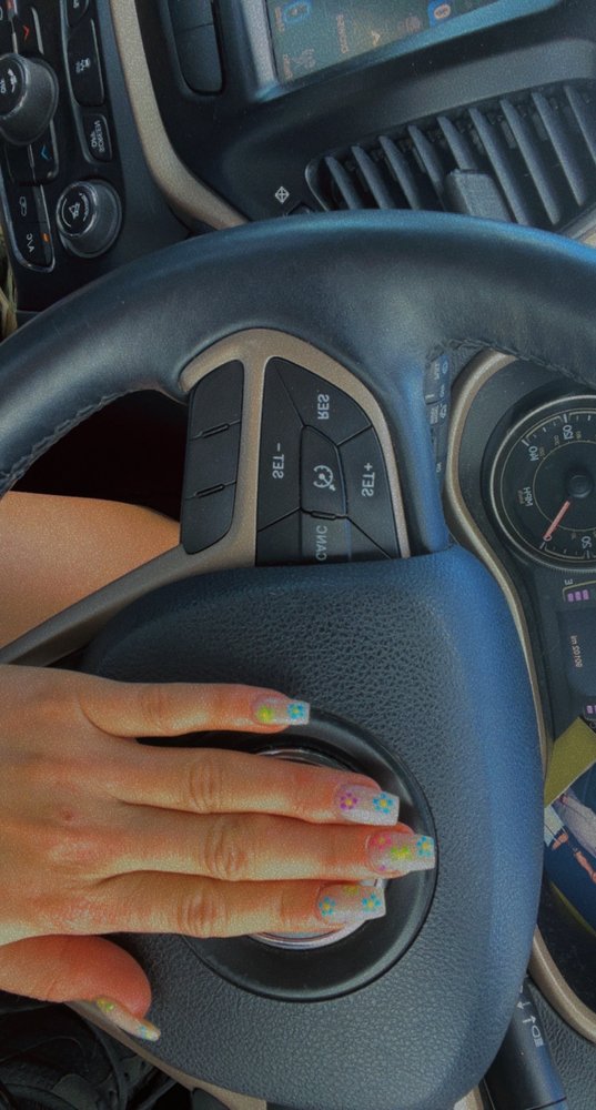 LOVELY NAILS 100 Thruway Plz Dr, Cheektowaga, New York Nail Salons