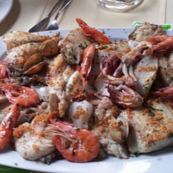 El Bodegon - Parrillada de Pescado