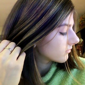 Sundari Hair Studio - Highlights by Dawn - Blow Dry/Out Services Near Me - Great Barrington, Massachusetts Sundari Hair Studio - Highlights by Dawn - Blow Dry/Out Services Near Me - Great Barrington, Massachusetts
