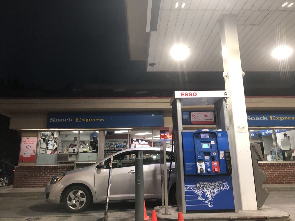 CHILLIWACK ESSO Updated September 2024 45571 Yale Road W, Chilliwack, British Columbia Gas