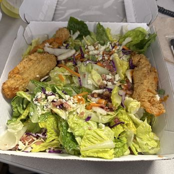 Buffalo Wild Wings - Crispy Buffalo Chicken Salad - Chicken Wings Near Me - Tulsa, Oklahoma