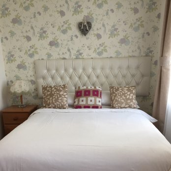 Cefn Mably - Rooms - Gastropubs Near Me - Penarth, VGL