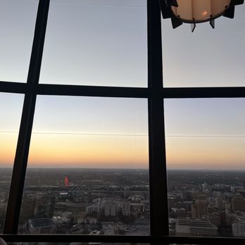 Chart House - View at sunset - Seafood Near Me - San Antonio, Texas