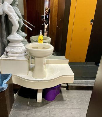 Modern Toilet Theme Restaurant by null