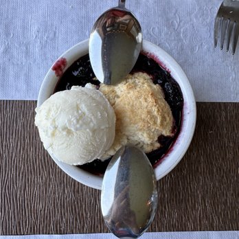 Roseanna's Cafe - Marionberry cobbler - Seafood Near Me - Oceanside, Oregon Roseanna's Cafe - Marionberry cobbler - Seafood Near Me - Oceanside, Oregon