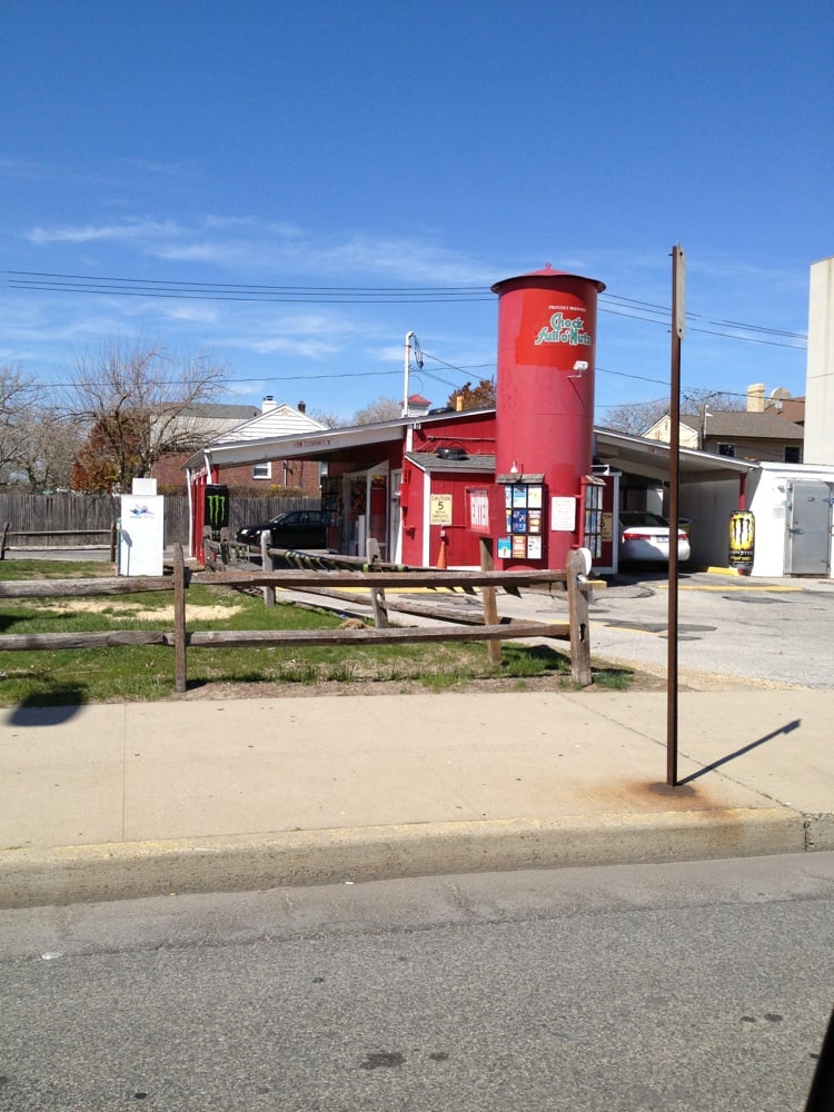 DAIRY BARN CLOSED 375 West Park Ave, Long Beach, New York
