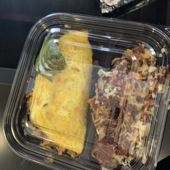 Broken Yolk Cafe - Californian Omelet - cheese was still solid and avocado was brown - Breakfast & Brunch Near Me - Fullerton, California Broken Yolk Cafe - Californian Omelet - cheese was still solid and avocado was brown - Breakfast & Brunch Near Me - Fullerton, California