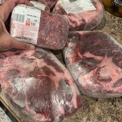 Diamond S Meat - Roasts and ground beef
